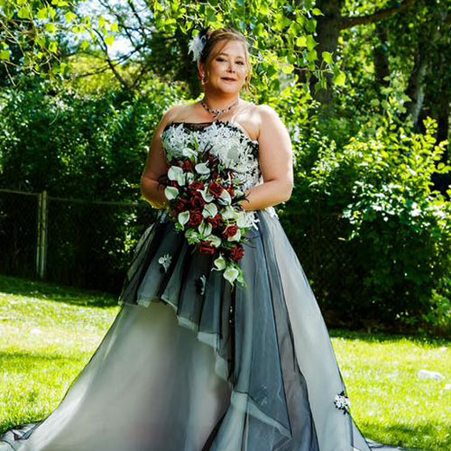 Birdcage Veil with Feather Embellishment